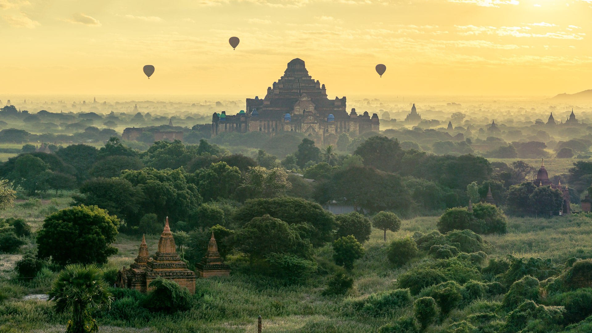 Sunrise in Bagan, Myanmar (Burma)  Leo Smith Photo Video: Travel, Documentary &amp; Landscape Photography and Video